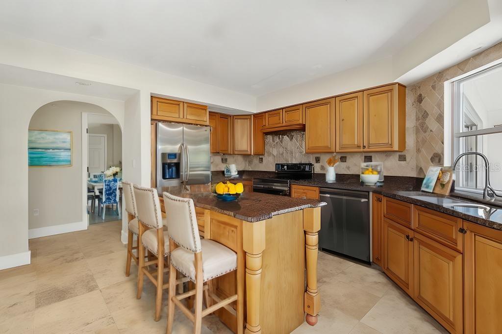15554 MCCOMB CIR, PORT CHARLOTTE, FL, 33981