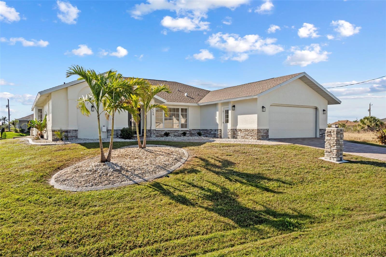 15554 MCCOMB CIR, PORT CHARLOTTE, FL, 33981