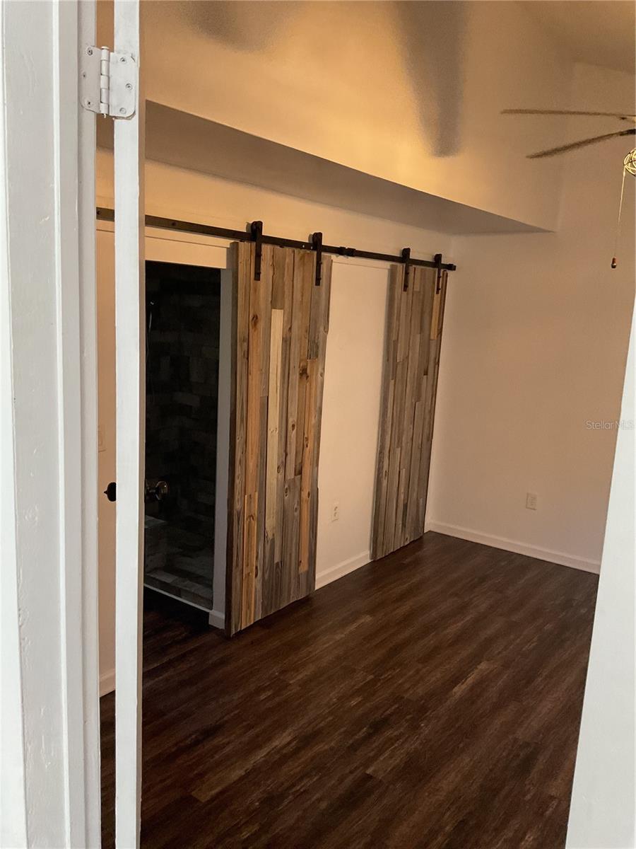 16118 HANNA RD, LUTZ, FL, 33549