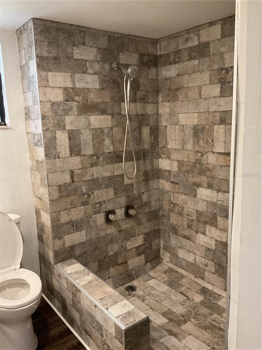 16118 HANNA RD, LUTZ, FL, 33549