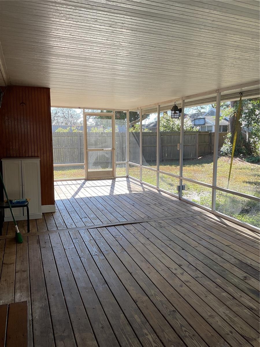 16118 HANNA RD, LUTZ, FL, 33549