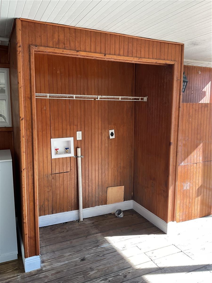 16118 HANNA RD, LUTZ, FL, 33549