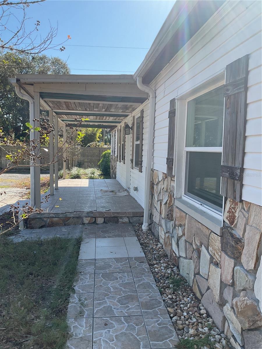 16118 HANNA RD, LUTZ, FL, 33549