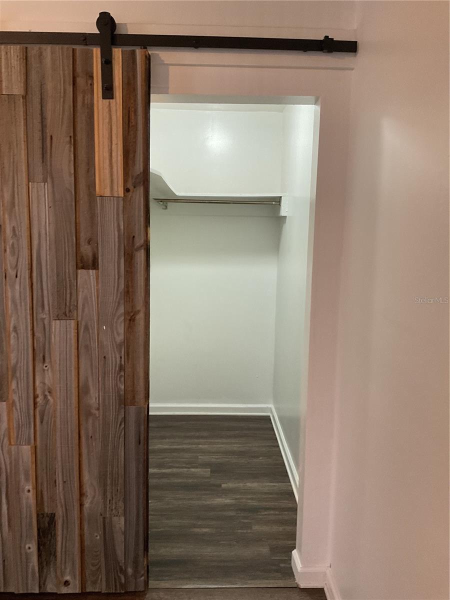 16118 HANNA RD, LUTZ, FL, 33549