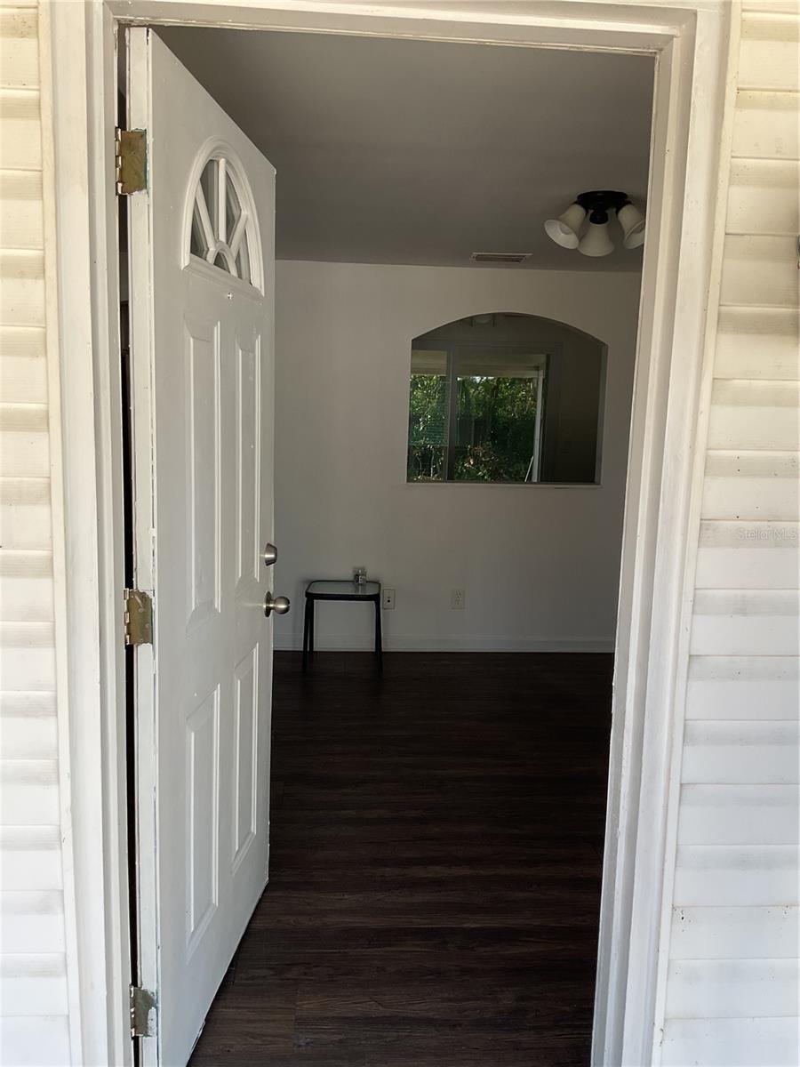 16118 HANNA RD, LUTZ, FL, 33549