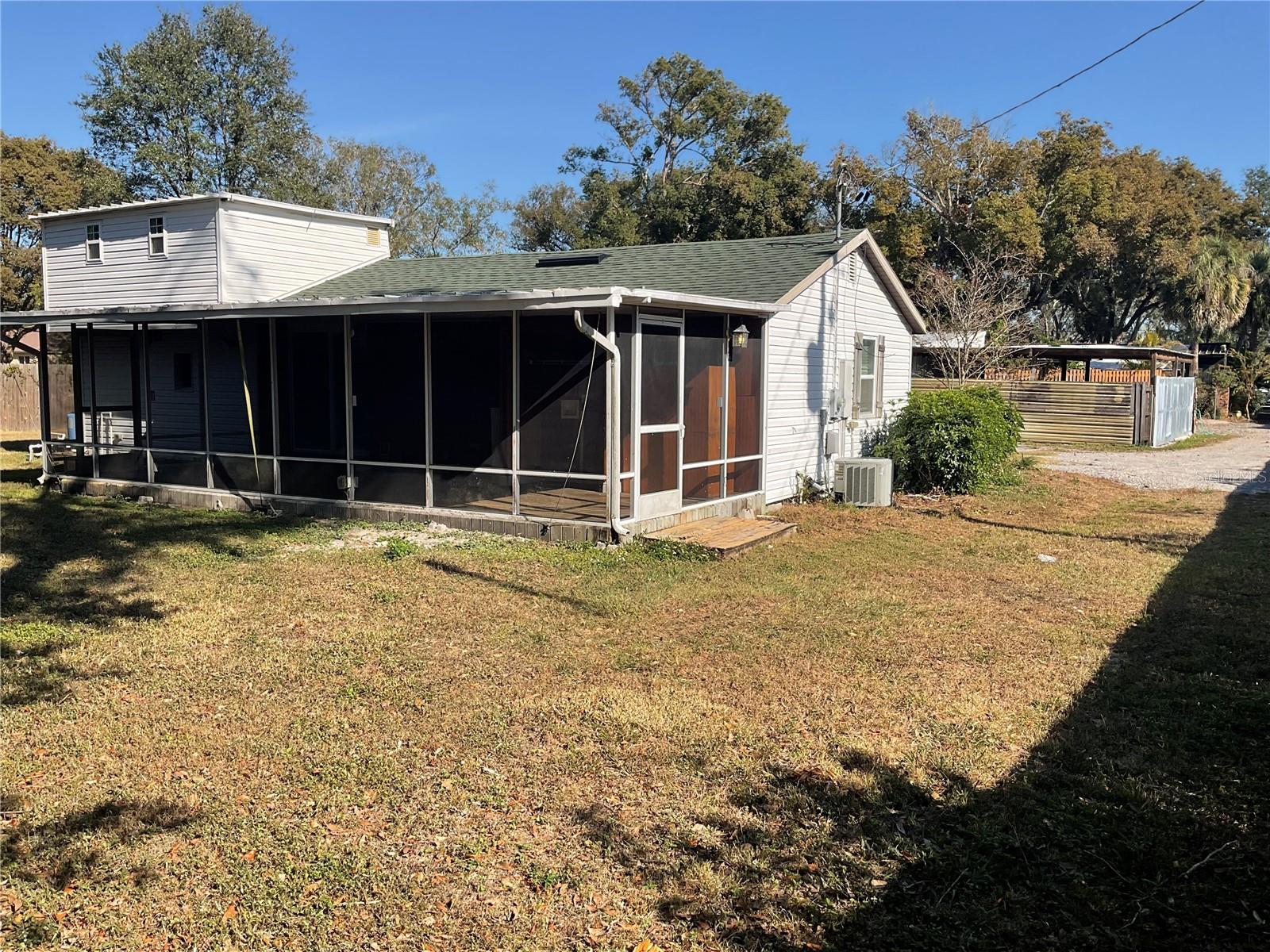 16118 HANNA RD, LUTZ, FL, 33549
