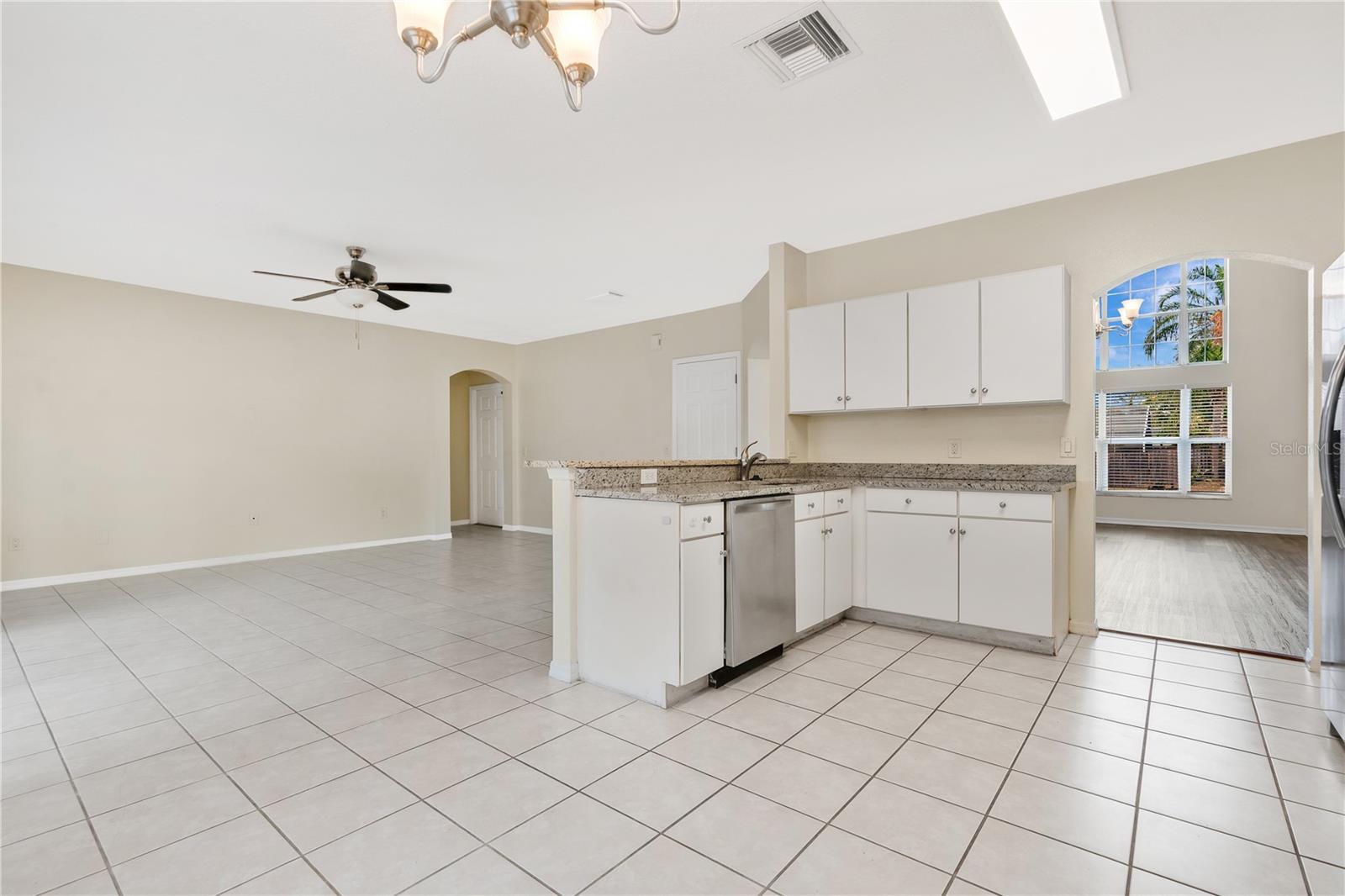 2558 SIENA WAY, VALRICO, FL, 33596
