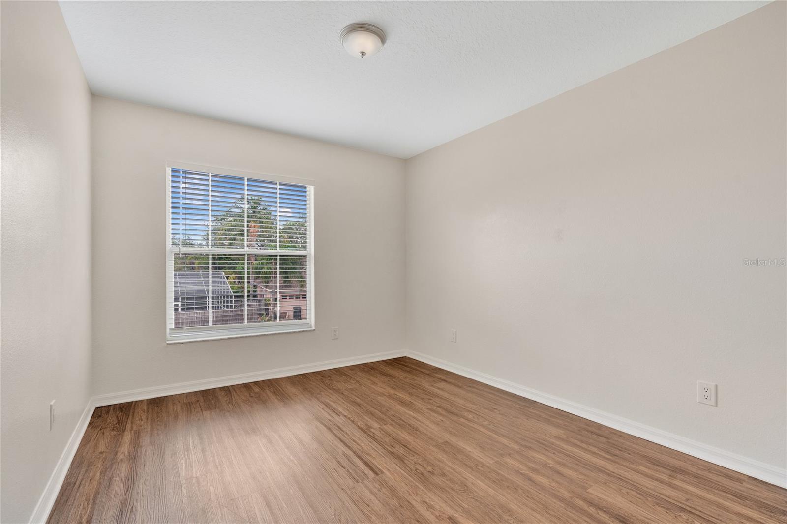 2558 SIENA WAY, VALRICO, FL, 33596