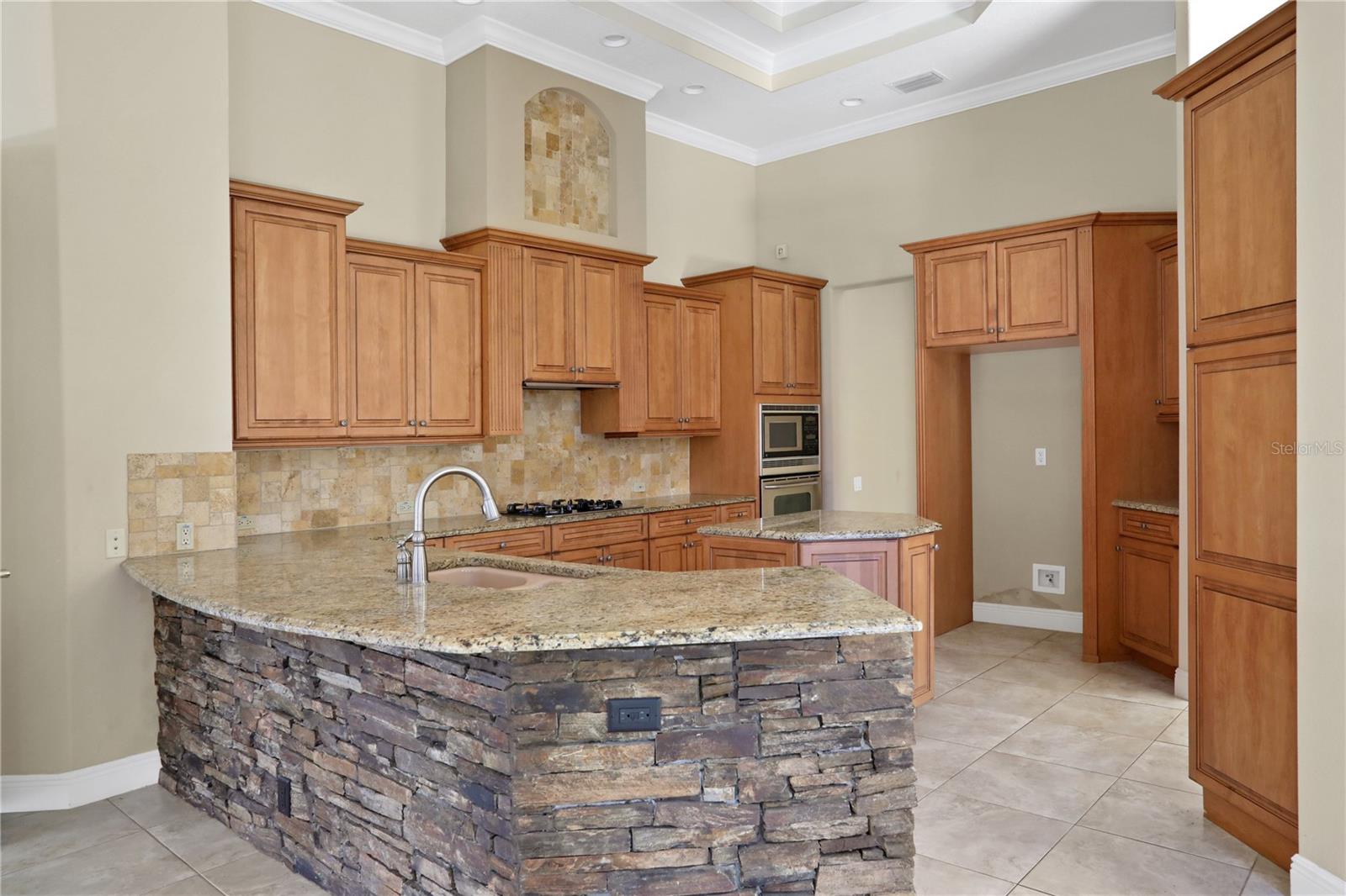 25546 HIGH HAMPTON CIR, SORRENTO, FL, 32776