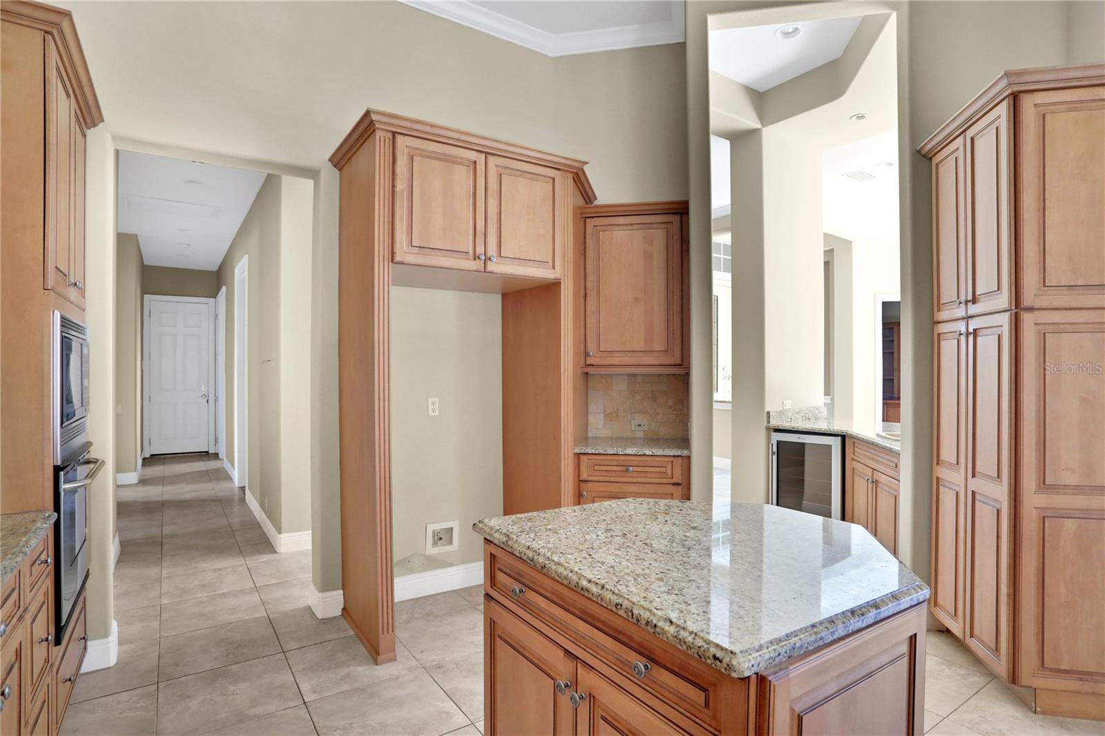 25546 HIGH HAMPTON CIR, SORRENTO, FL, 32776