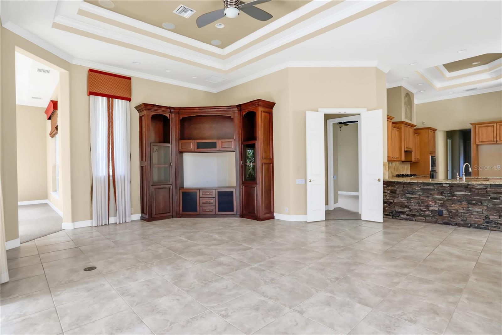 25546 HIGH HAMPTON CIR, SORRENTO, FL, 32776