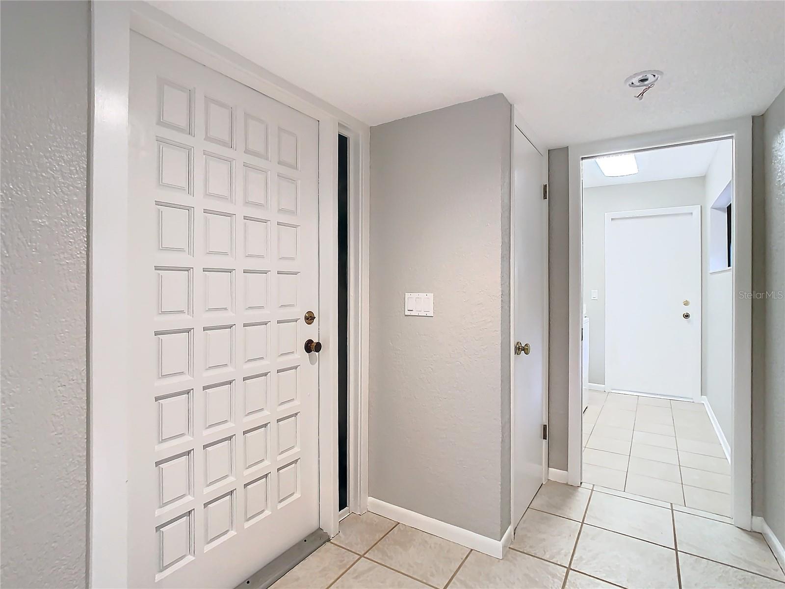 3076 BRAELOCH CIR E #5, CLEARWATER, FL, 33761