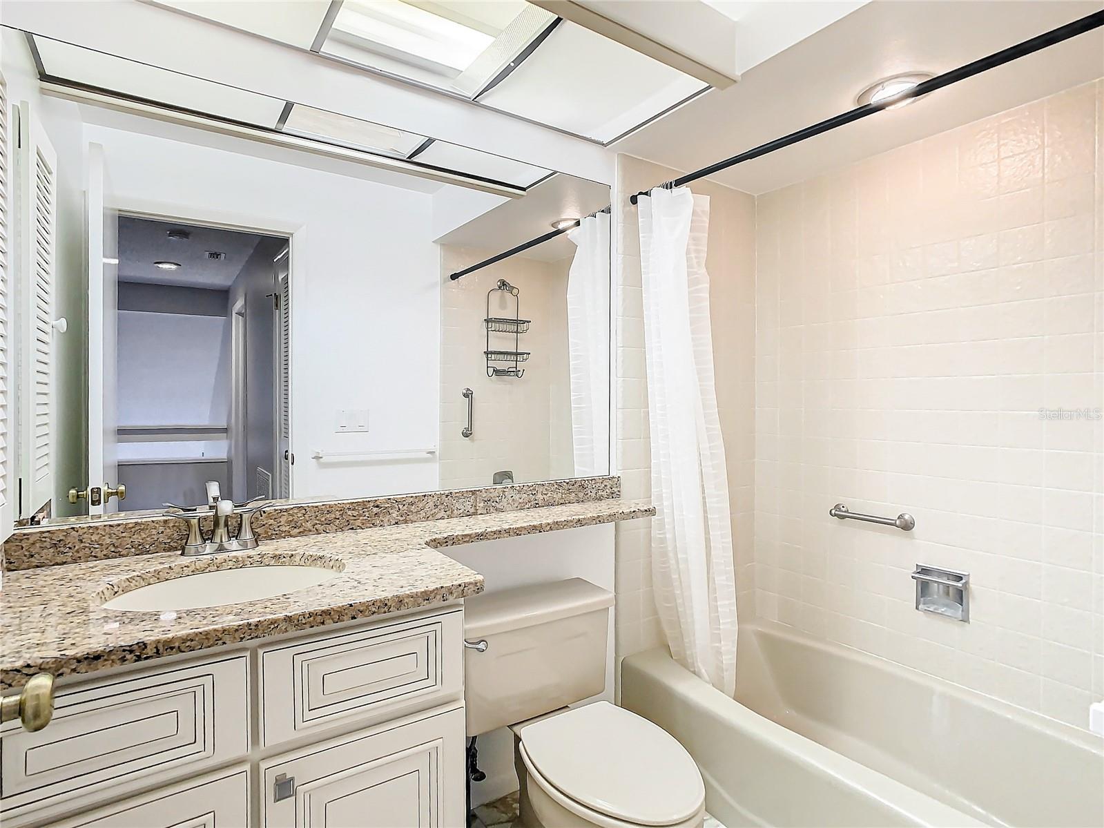 3076 BRAELOCH CIR E #5, CLEARWATER, FL, 33761