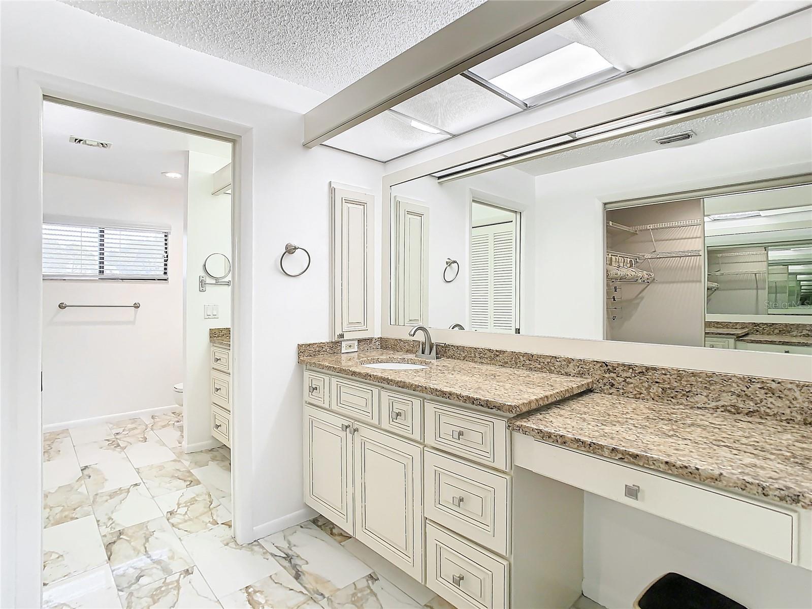 3076 BRAELOCH CIR E #5, CLEARWATER, FL, 33761