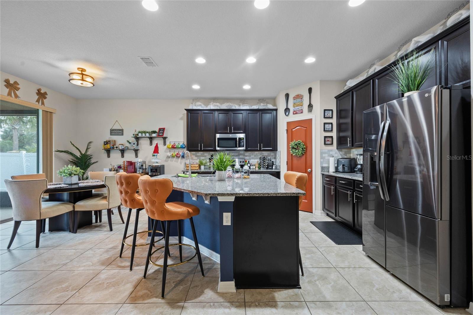 637 BAY BRIDGE CIR, APOPKA, FL, 32703