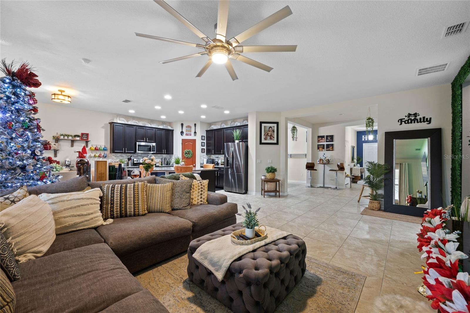 637 BAY BRIDGE CIR, APOPKA, FL, 32703