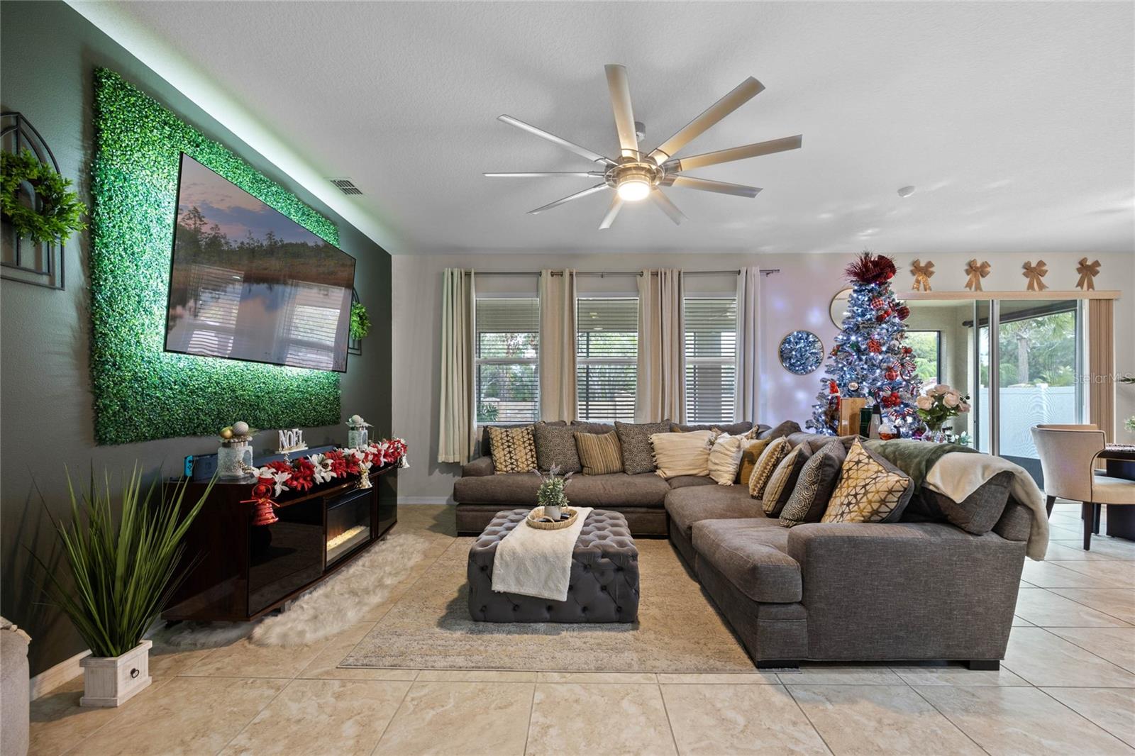 637 BAY BRIDGE CIR, APOPKA, FL, 32703