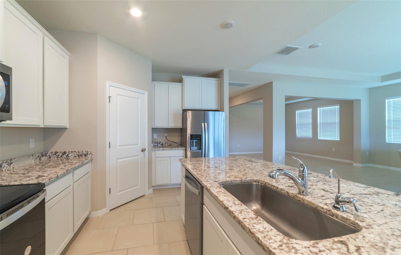 12436 SHINING WILLOW ST, RIVERVIEW, FL, 33579