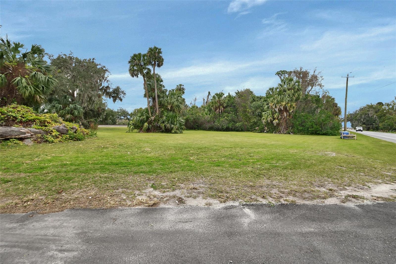 180 ROBINSON LN, SEVILLE, FL, 32190