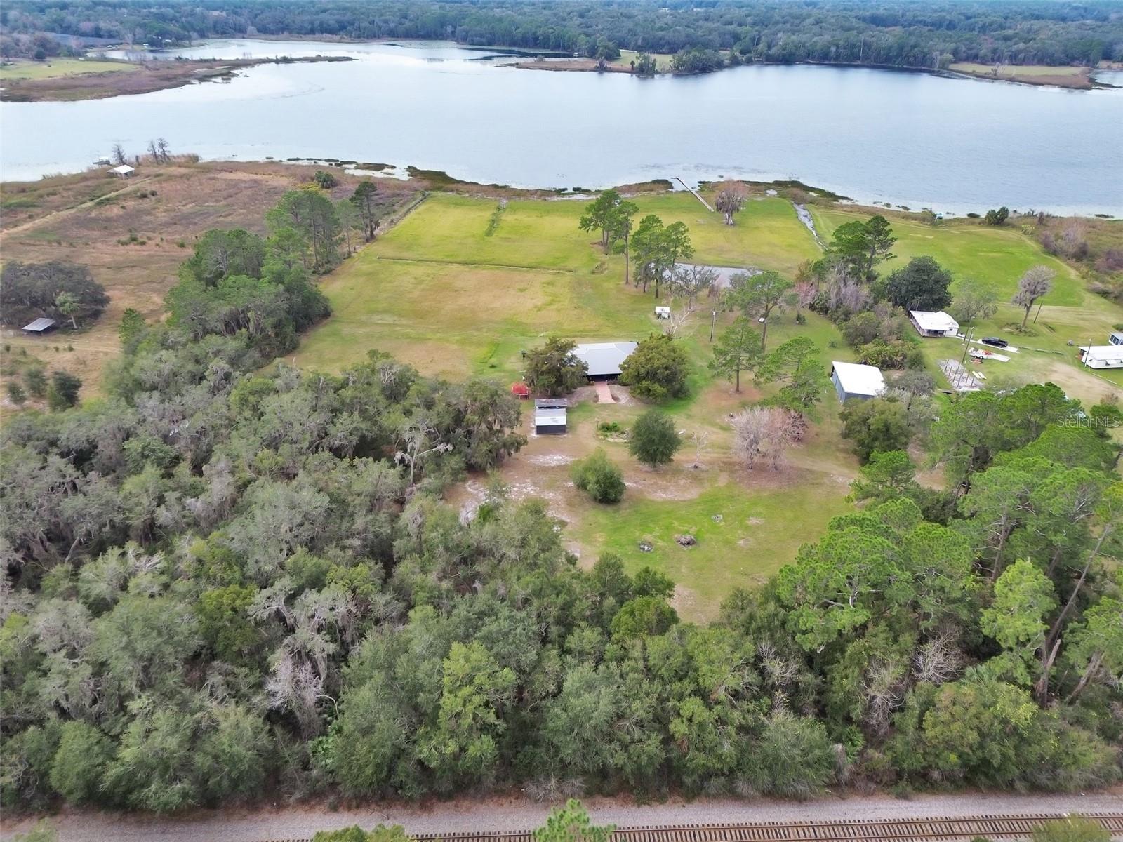 180 ROBINSON LN, SEVILLE, FL, 32190