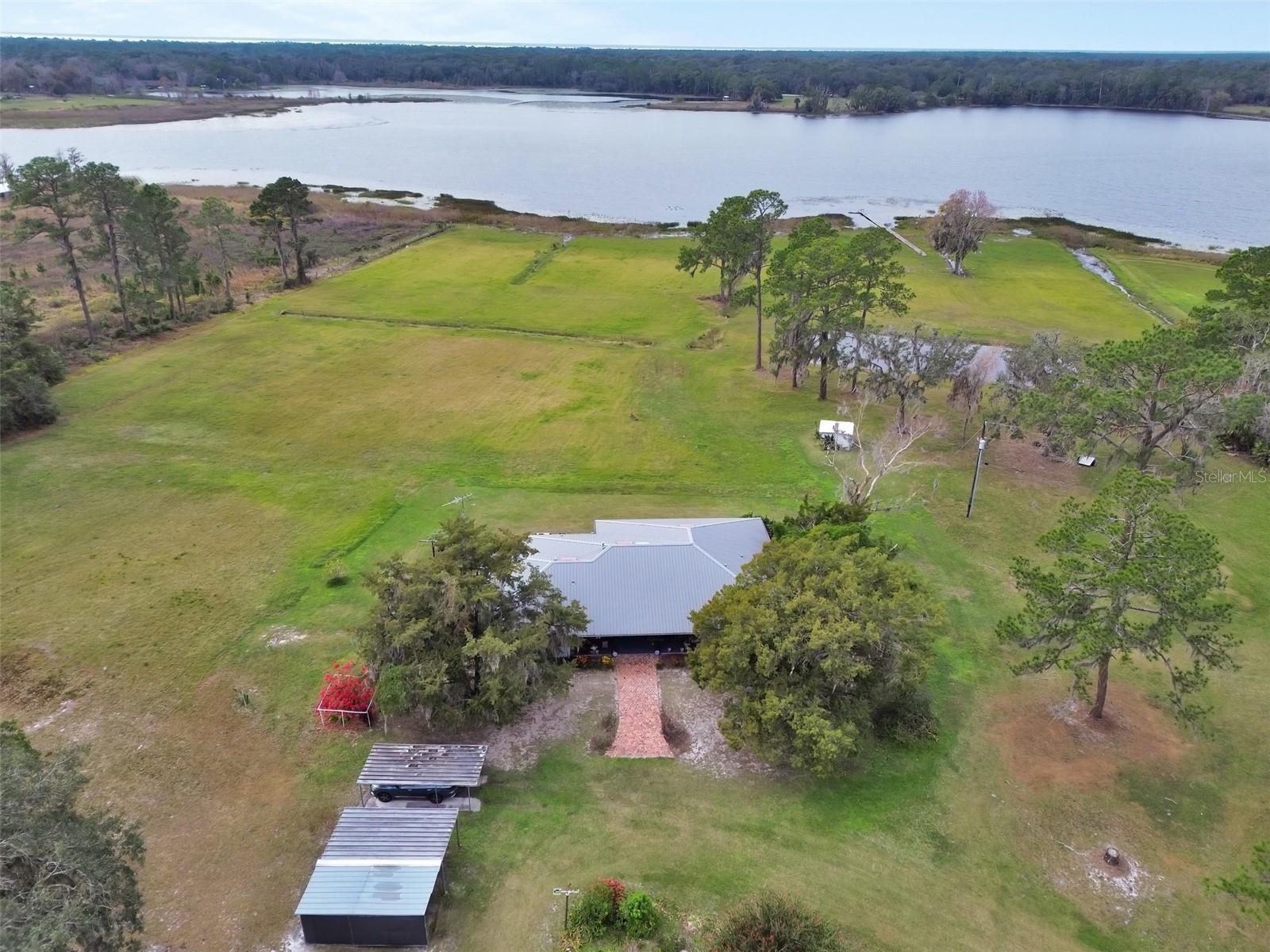 180 ROBINSON LN, SEVILLE, FL, 32190