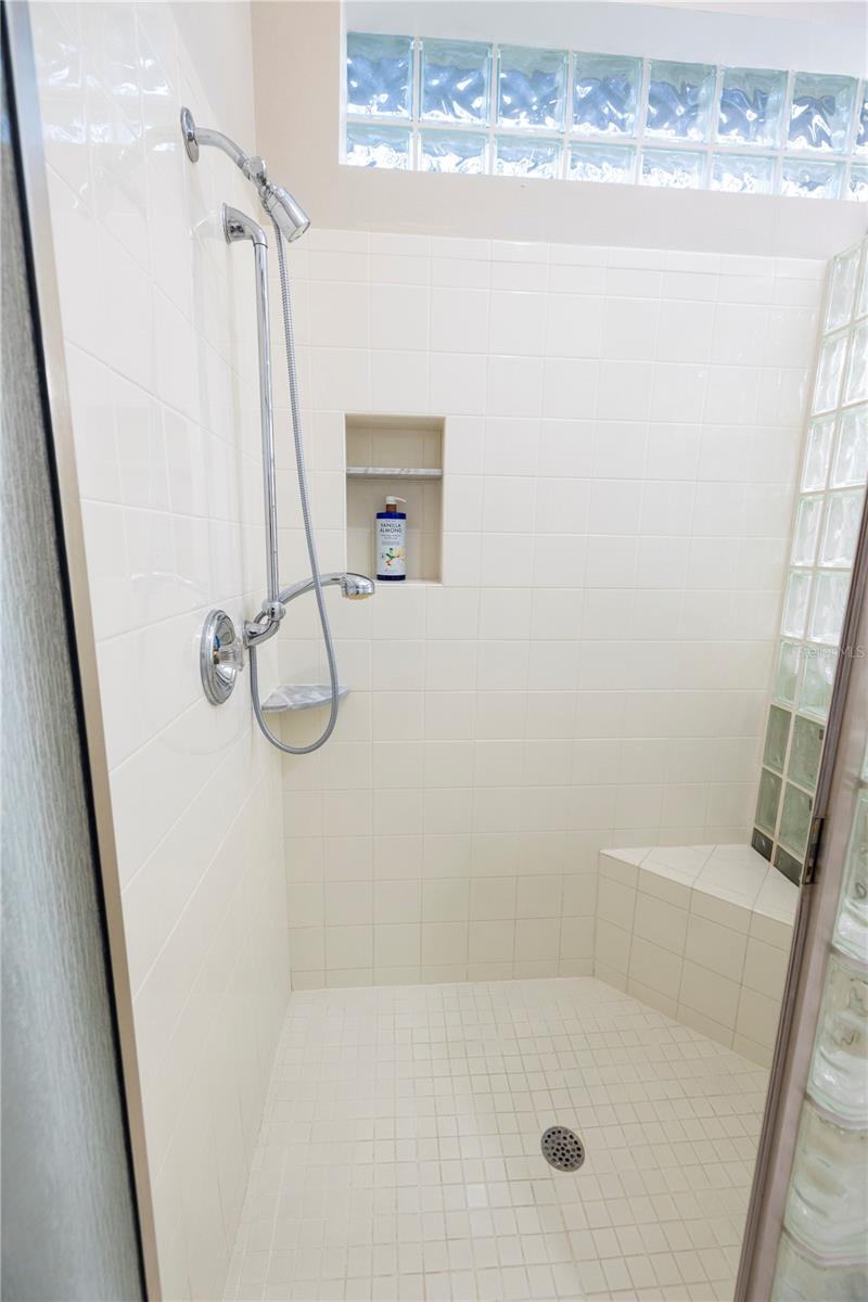 4918 PRIMROSE PATH, SARASOTA, FL, 34242