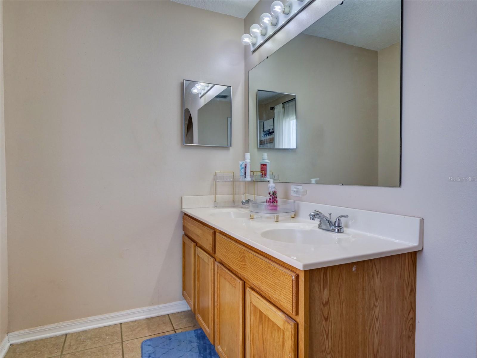 224 FAIRFIELD DR, SANFORD, FL, 32771