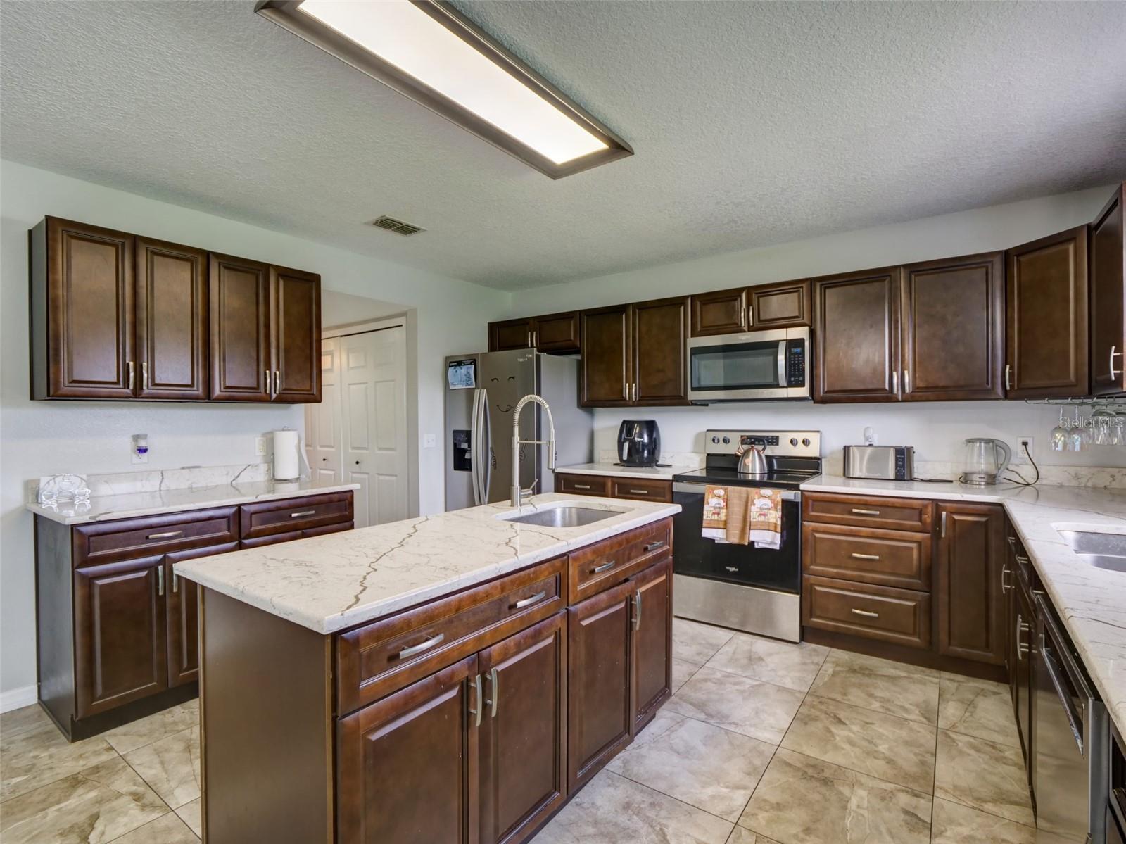 224 FAIRFIELD DR, SANFORD, FL, 32771