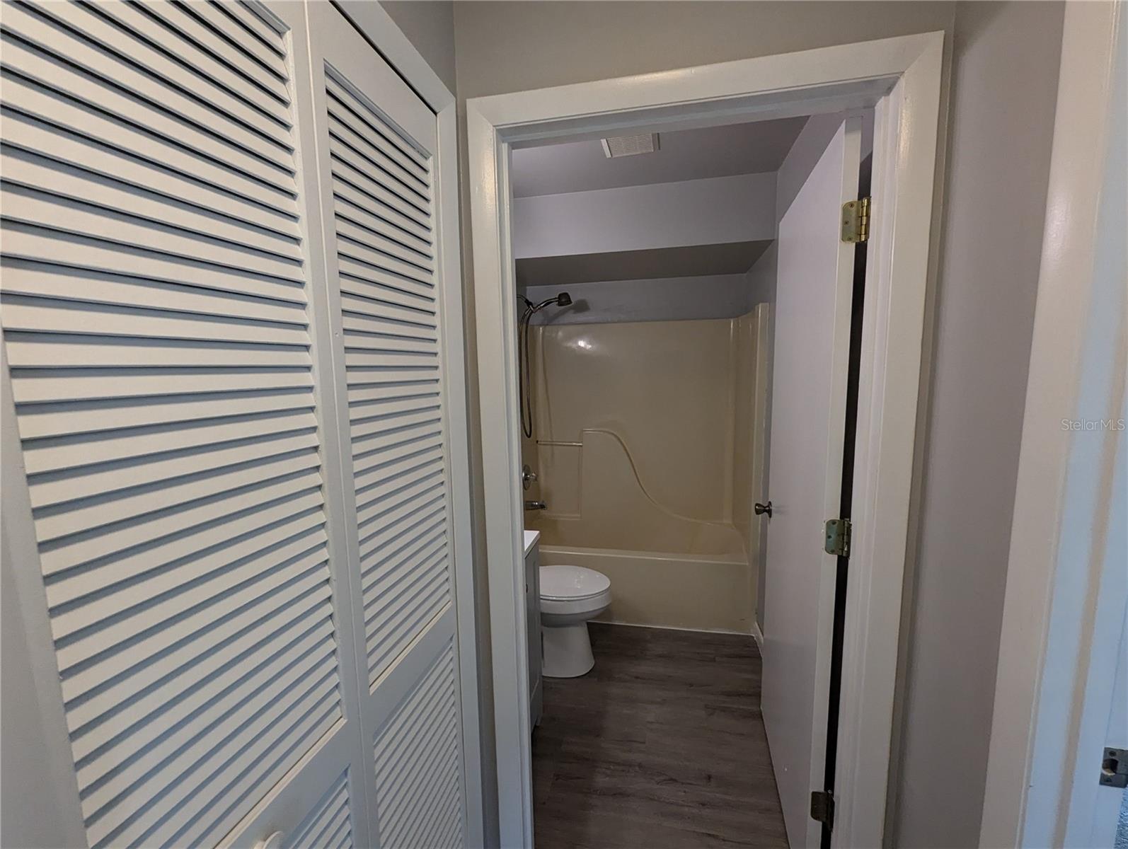 2108 E PARKTON DR, DELTONA, FL, 32725