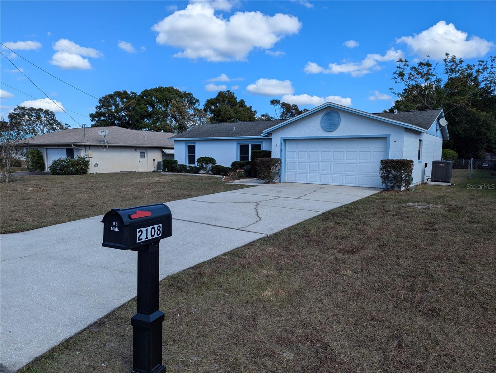 2108 E PARKTON DR, DELTONA, FL, 32725