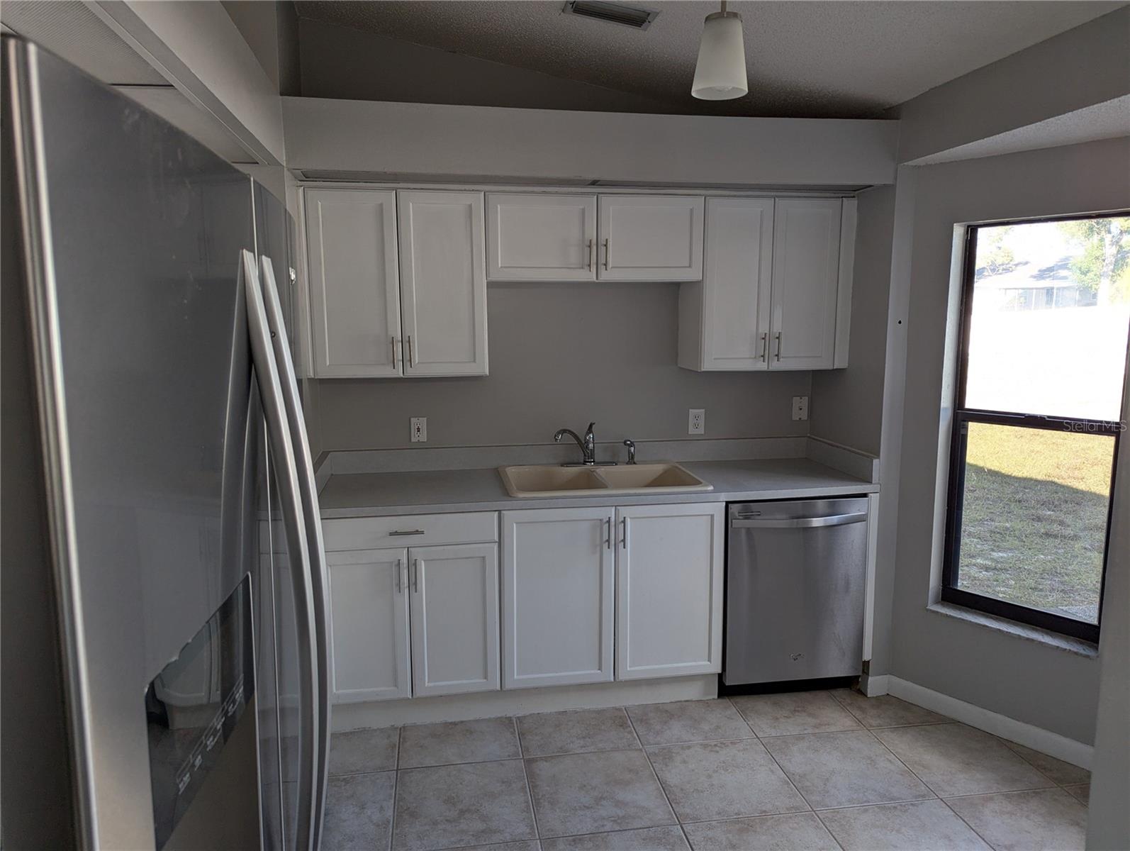 2108 E PARKTON DR, DELTONA, FL, 32725