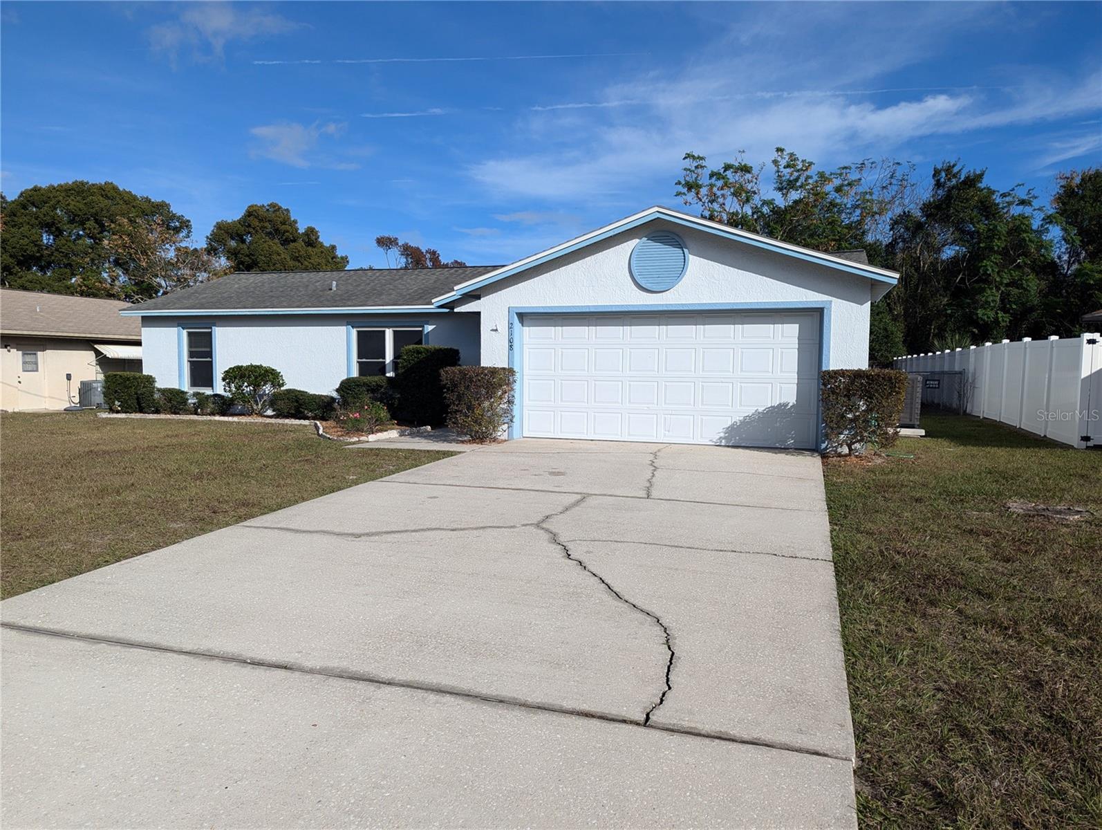 2108 E PARKTON DR, DELTONA, FL, 32725