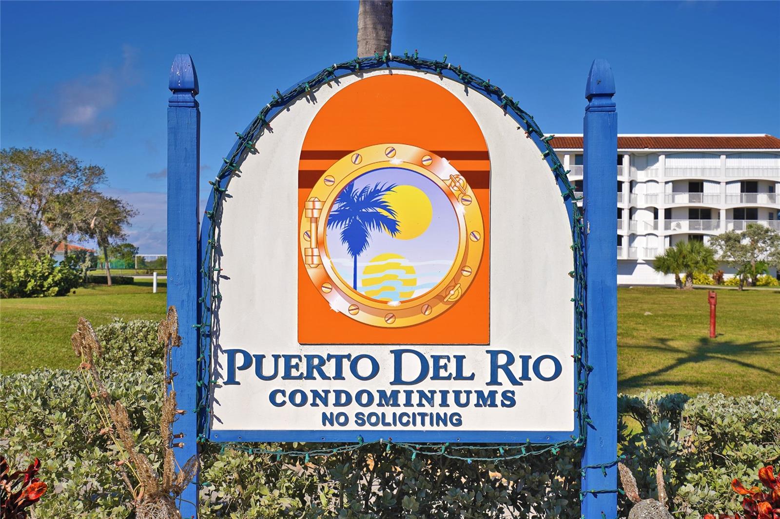 8922 LAGUNA LN #201, CAPE CANAVERAL, FL, 32920