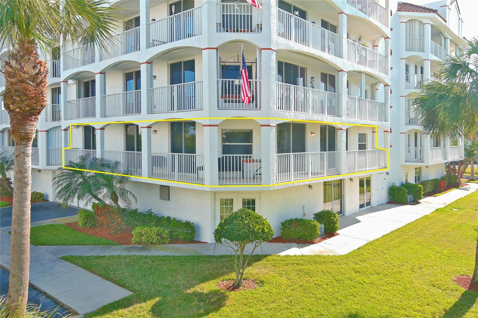 8922 LAGUNA LN #201, CAPE CANAVERAL, FL, 32920