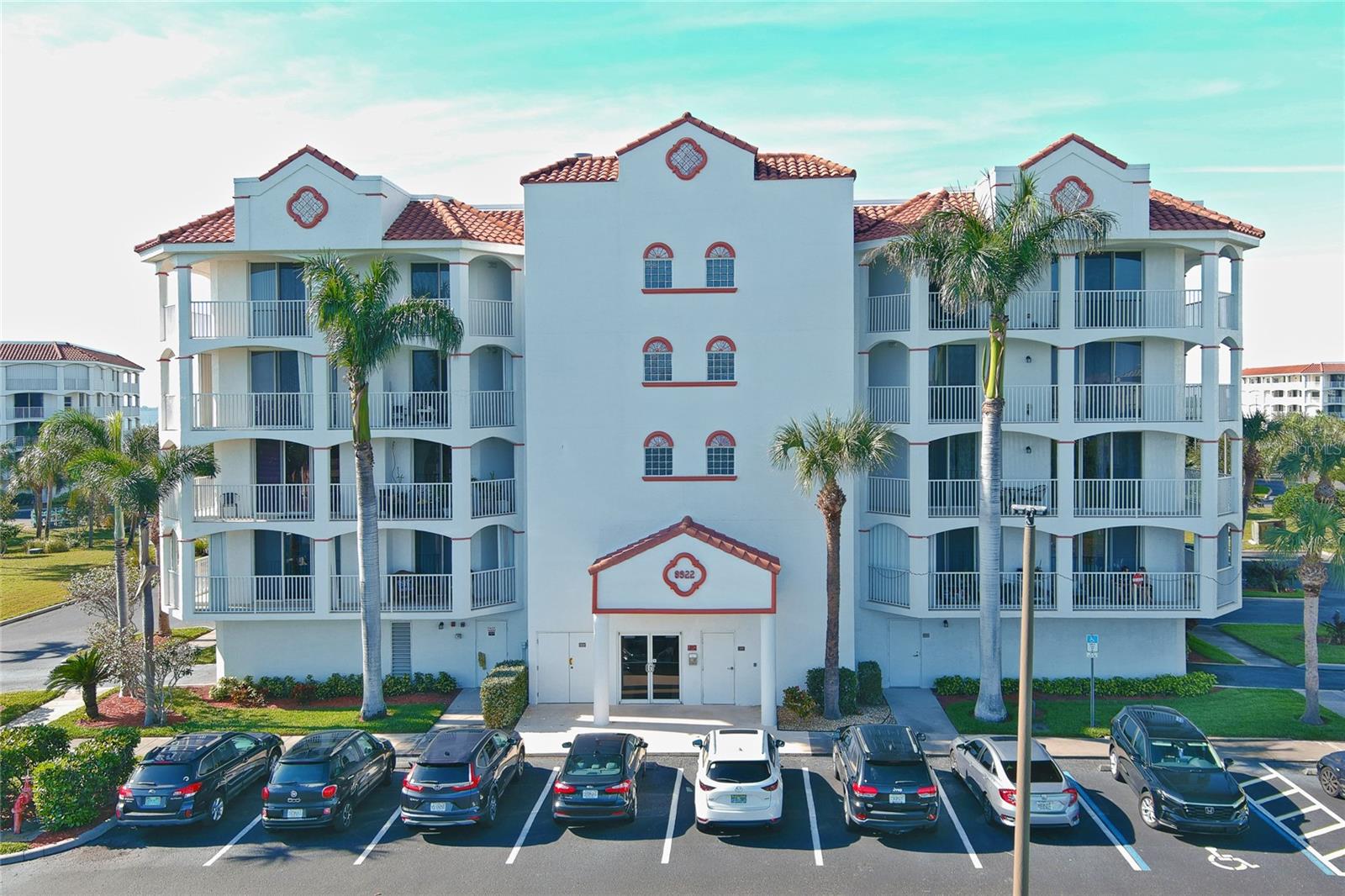 8922 LAGUNA LN #201, CAPE CANAVERAL, FL, 32920