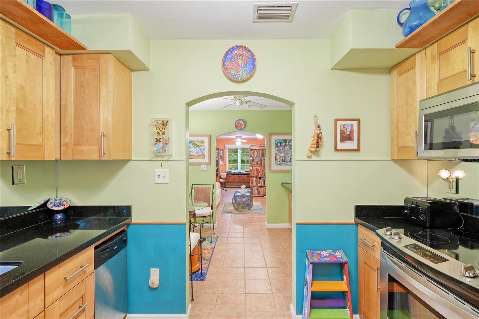 812 CARSTEN LN, KEY WEST, FL, 33040