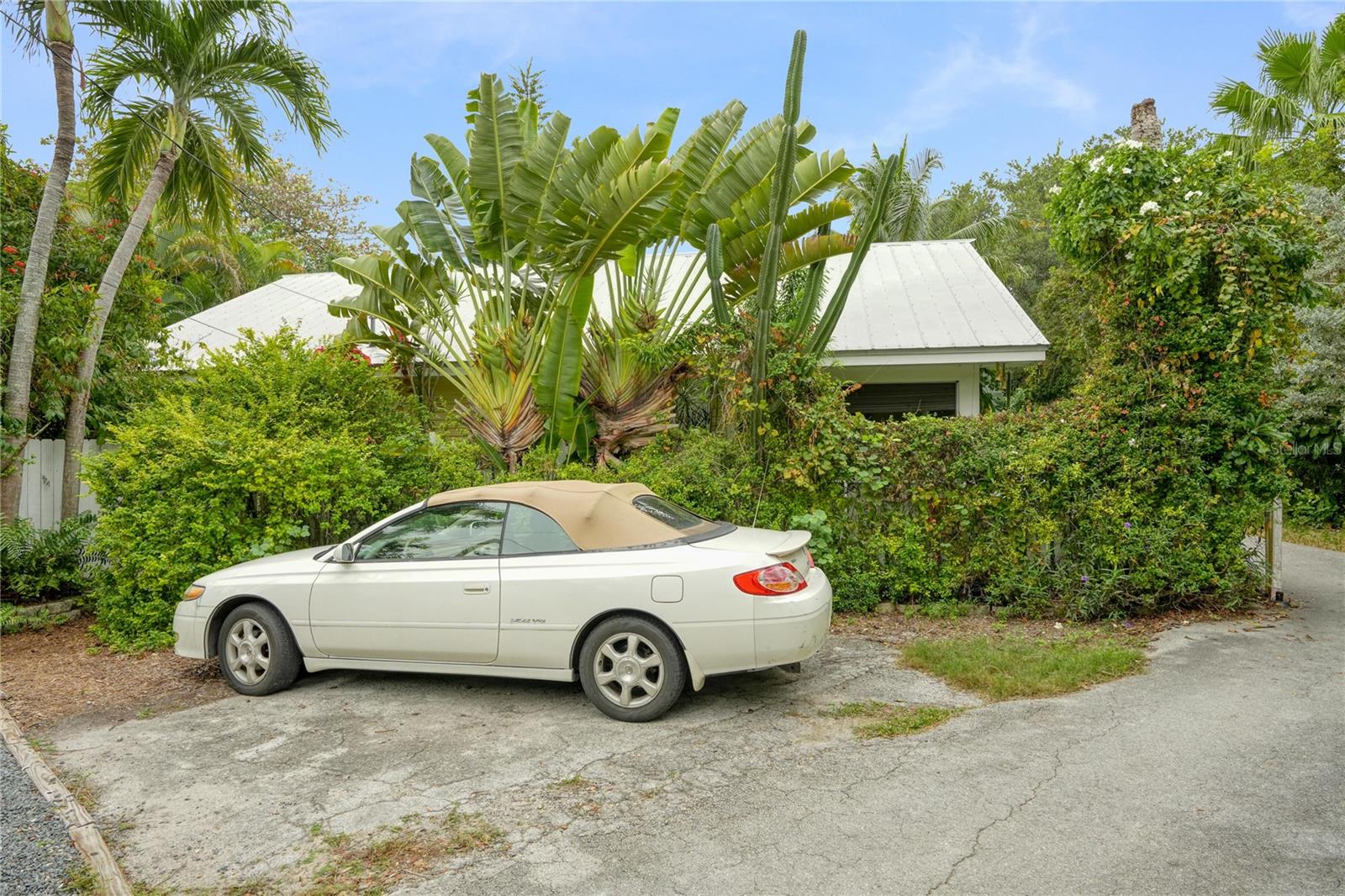 812 CARSTEN LN, KEY WEST, FL, 33040