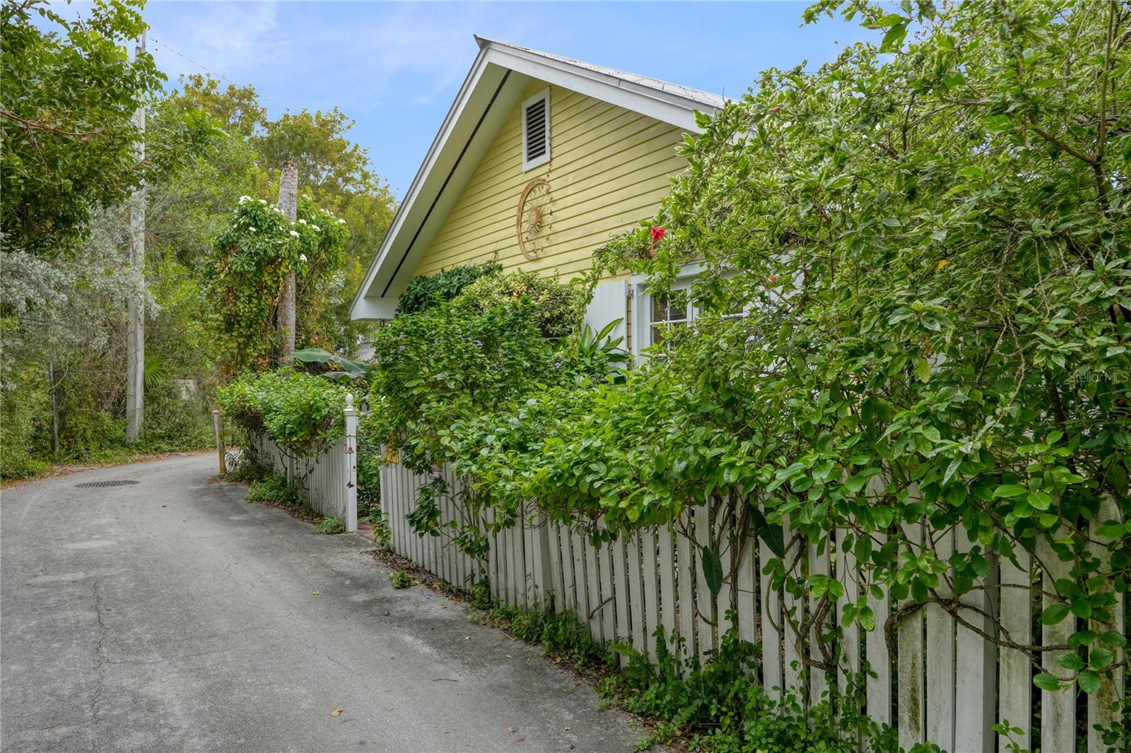 812 CARSTEN LN, KEY WEST, FL, 33040