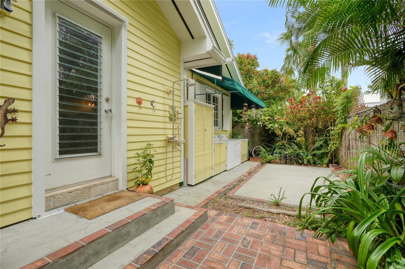 812 CARSTEN LN, KEY WEST, FL, 33040