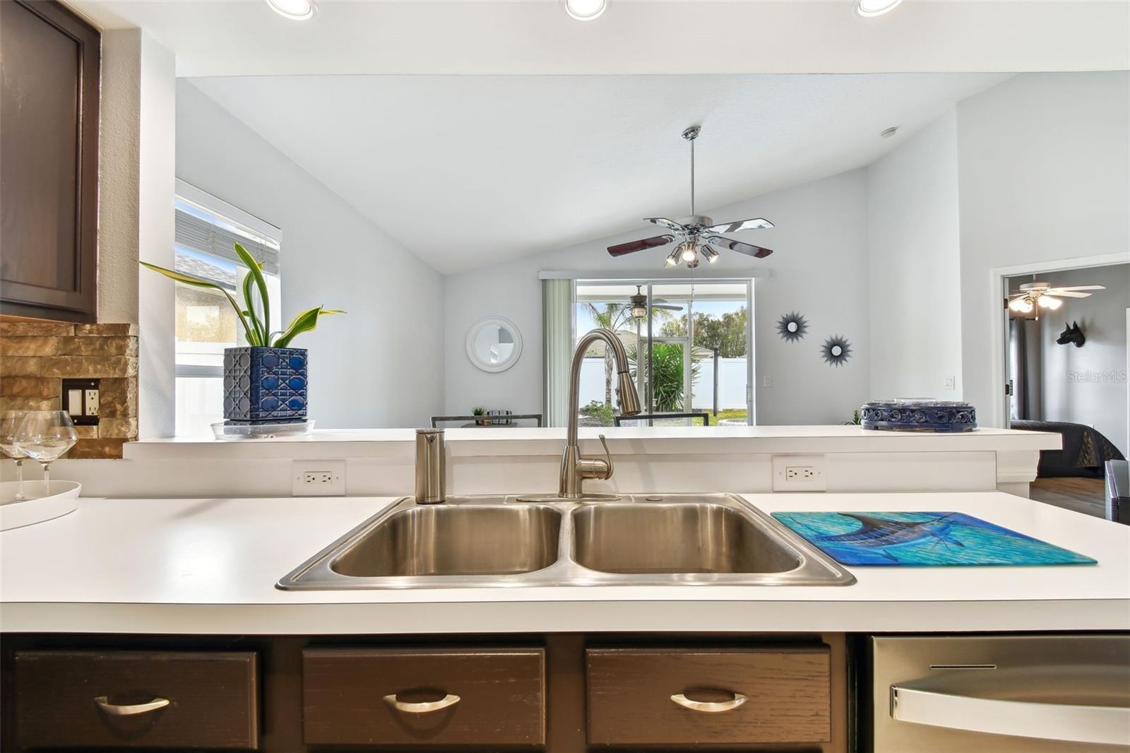 6410 CHAPEL PINES BLVD, WESLEY CHAPEL, FL, 33545