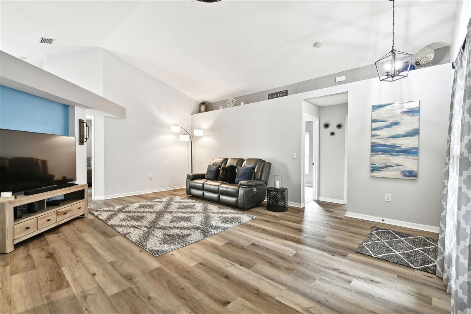 6410 CHAPEL PINES BLVD, WESLEY CHAPEL, FL, 33545