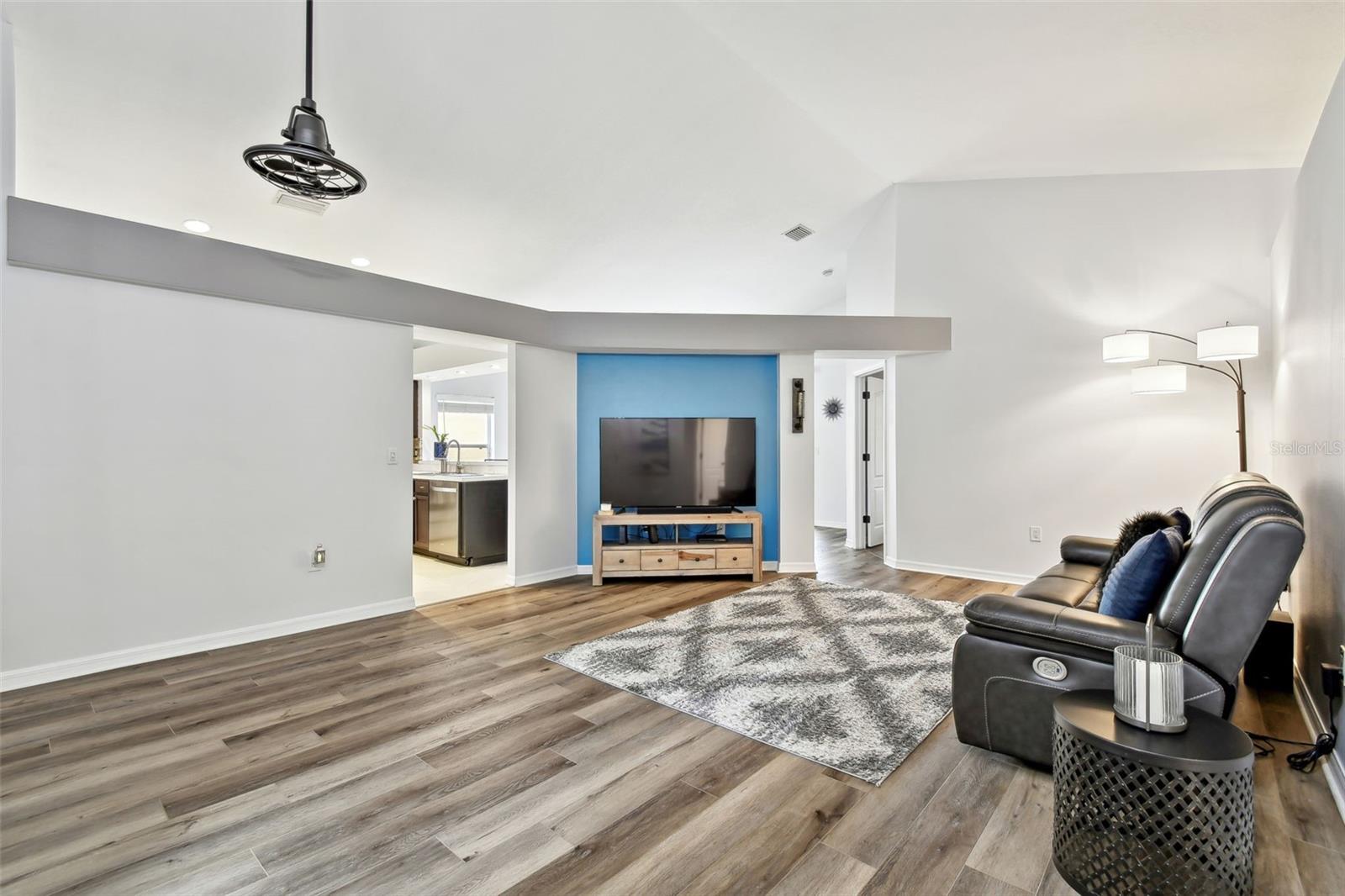 6410 CHAPEL PINES BLVD, WESLEY CHAPEL, FL, 33545