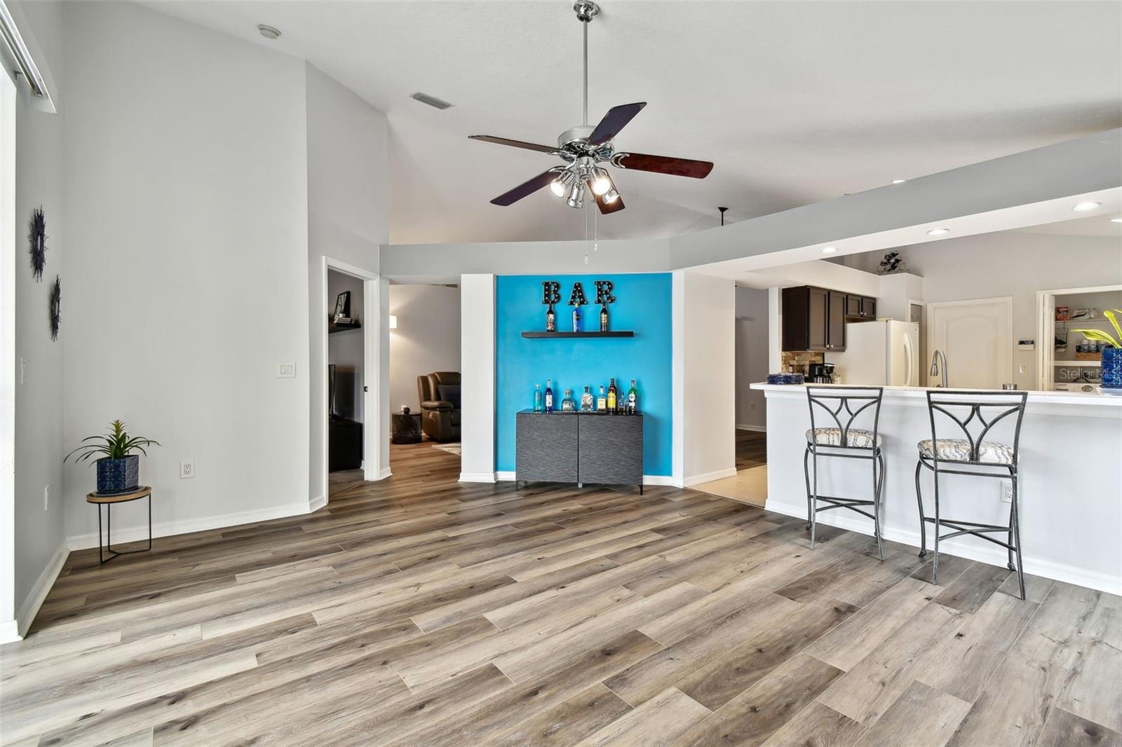 6410 CHAPEL PINES BLVD, WESLEY CHAPEL, FL, 33545