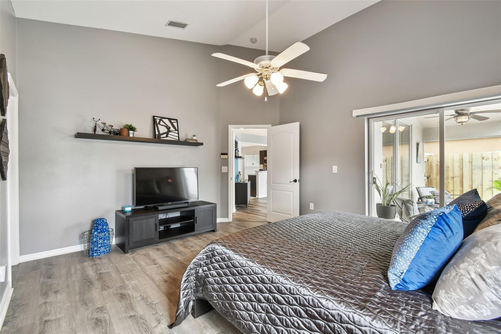 6410 CHAPEL PINES BLVD, WESLEY CHAPEL, FL, 33545
