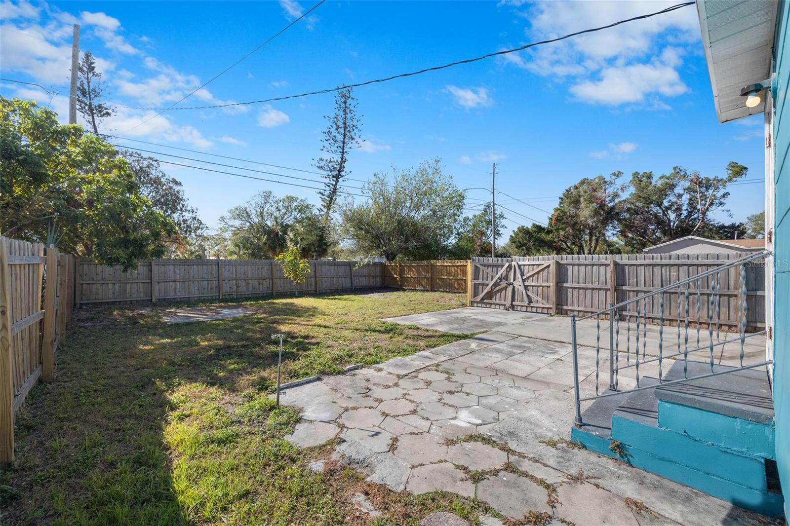 2596 38TH AVE N, ST PETERSBURG, FL, 33713