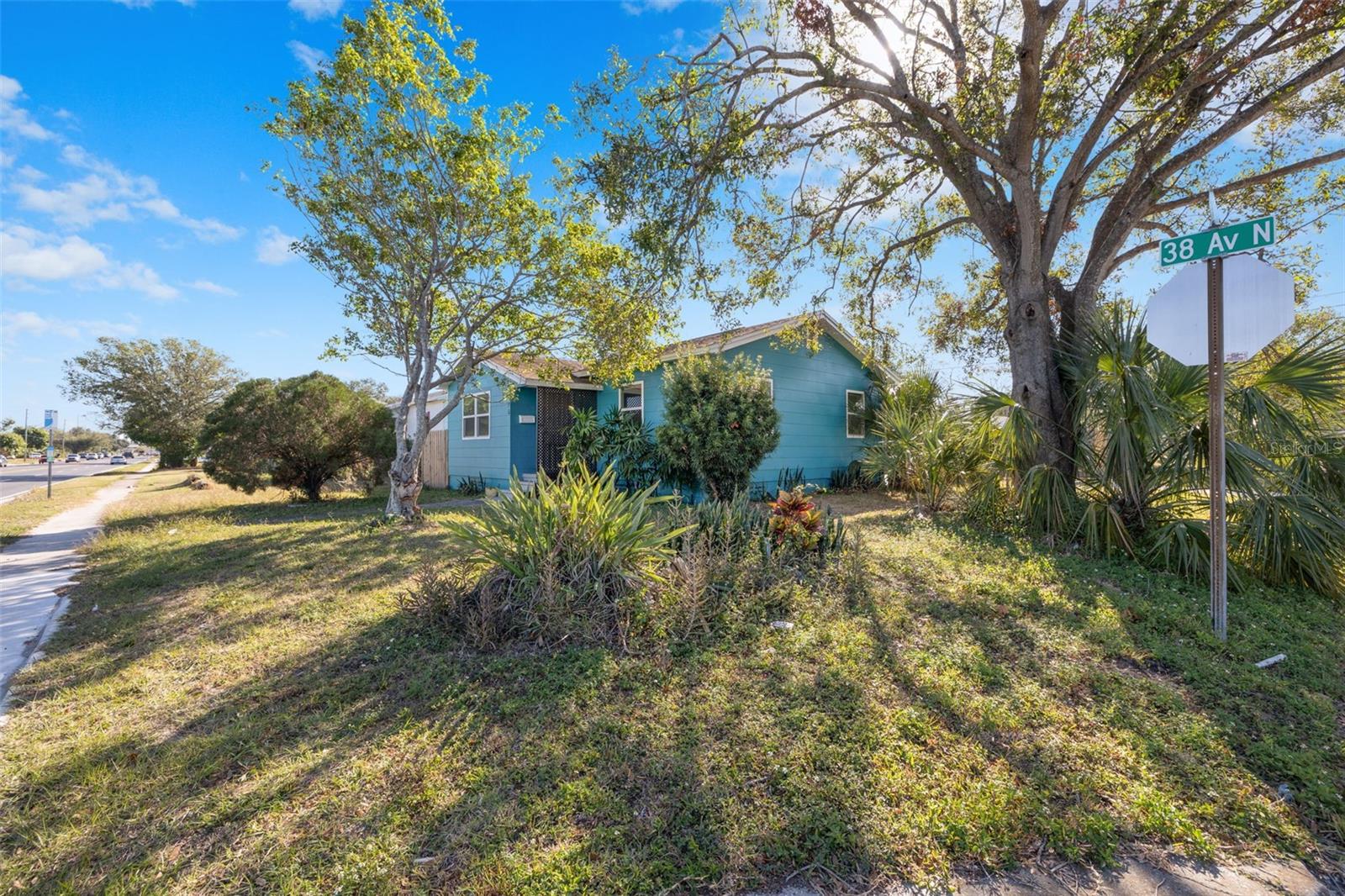 2596 38TH AVE N, ST PETERSBURG, FL, 33713