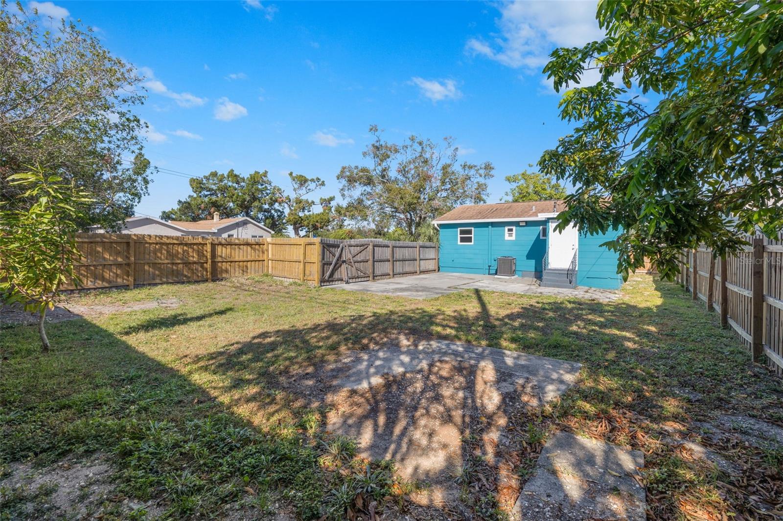 2596 38TH AVE N, ST PETERSBURG, FL, 33713