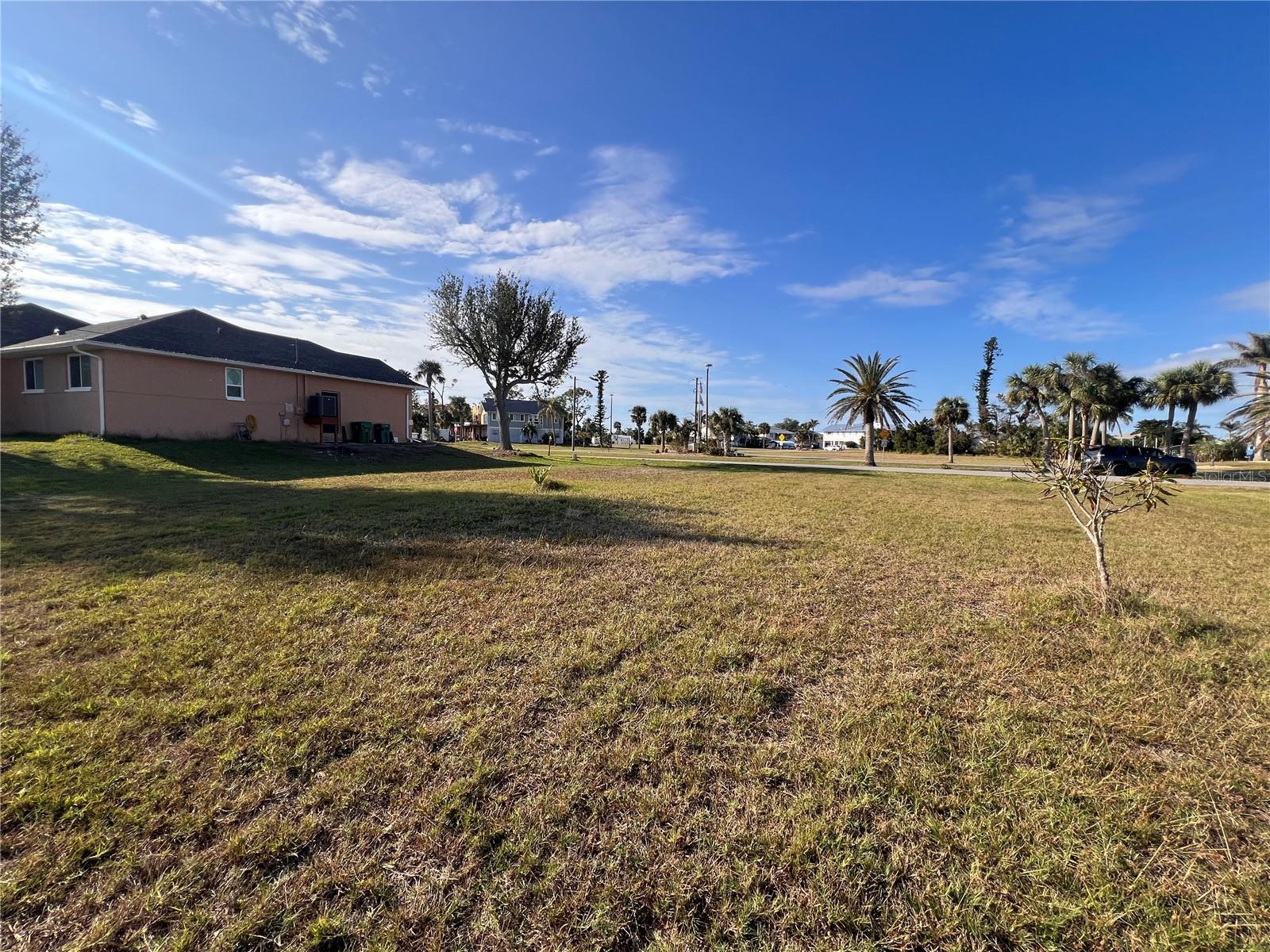 24450 YACHT CLUB BLVD, PUNTA GORDA, FL, 33955