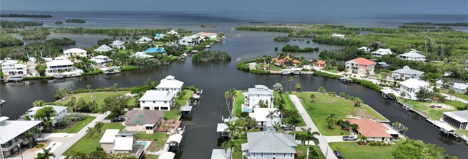 24450 YACHT CLUB BLVD, PUNTA GORDA, FL, 33955