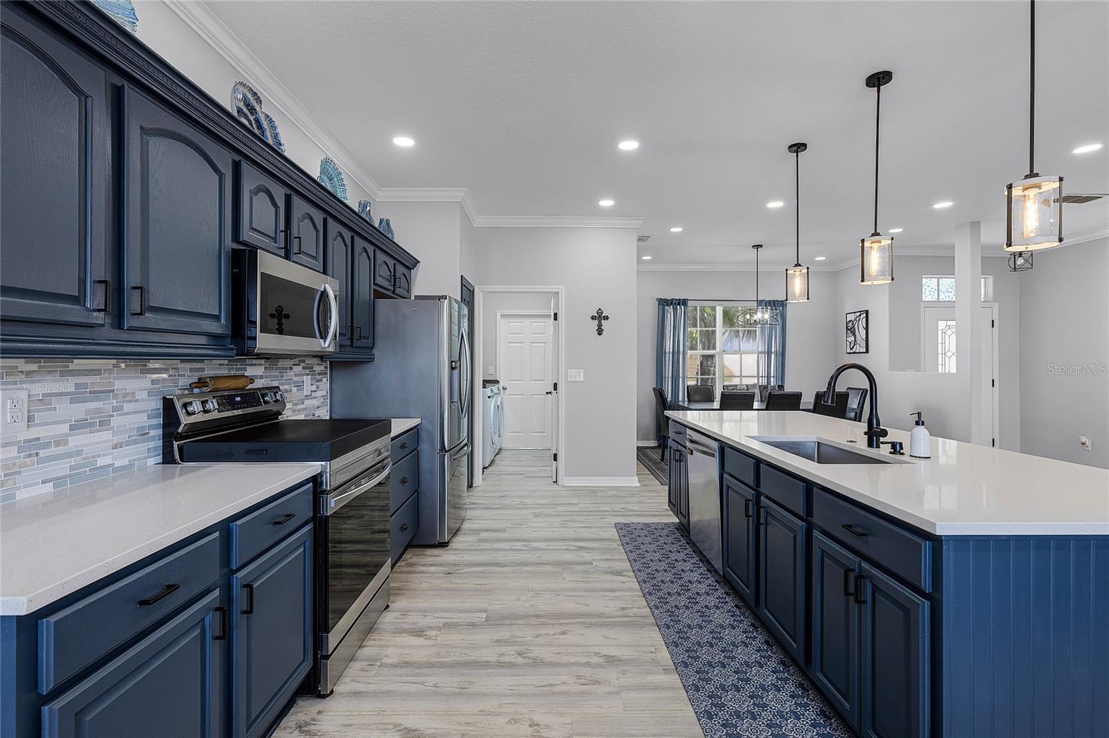 10735 VERSAILLES BLVD, CLERMONT, FL, 34711